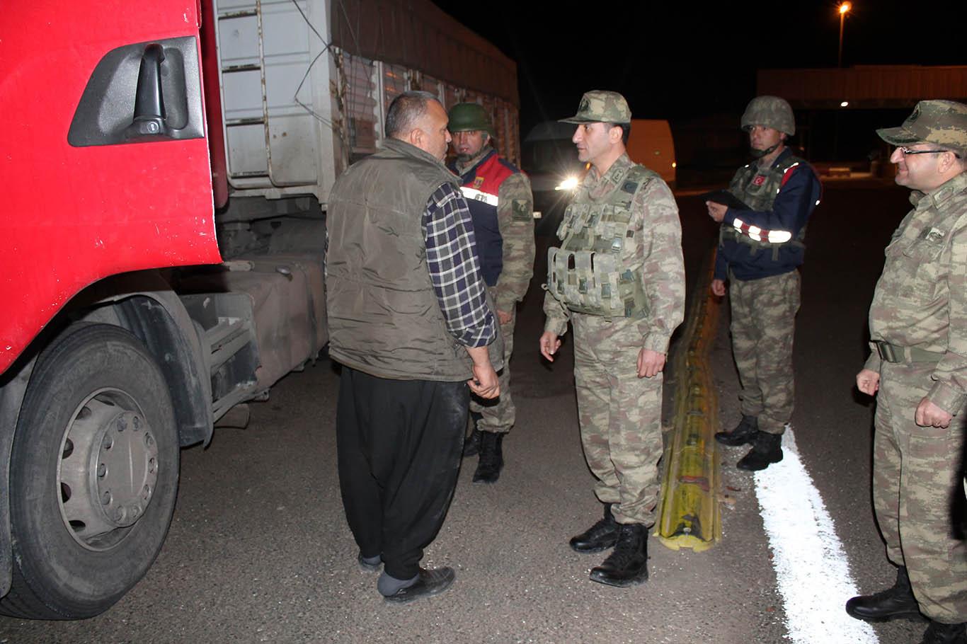 Şanlıurfa’da 4 saatte 60 bin TL trafik cezası Şanlıurfa’da 4 saatte 60 bin TL trafik cezası